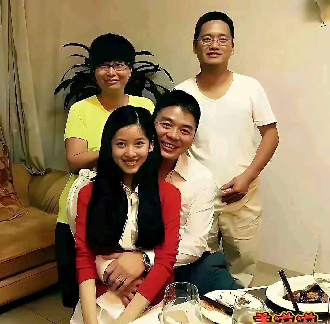“选择大于努力，这时候章泽天还是清华的学生，而刘强东已经是京东的老板”