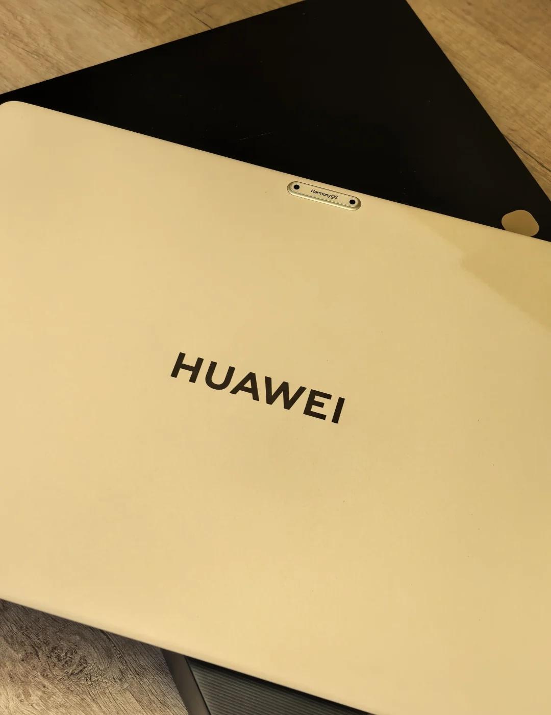 华为MateBookProS实物已上手特意去线下门店看华为MateBook