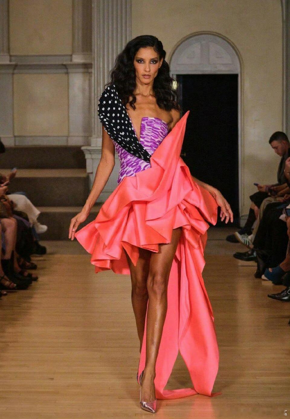 Angelababy26年首套高定造型没办法，Angelababy出图真得就如呼