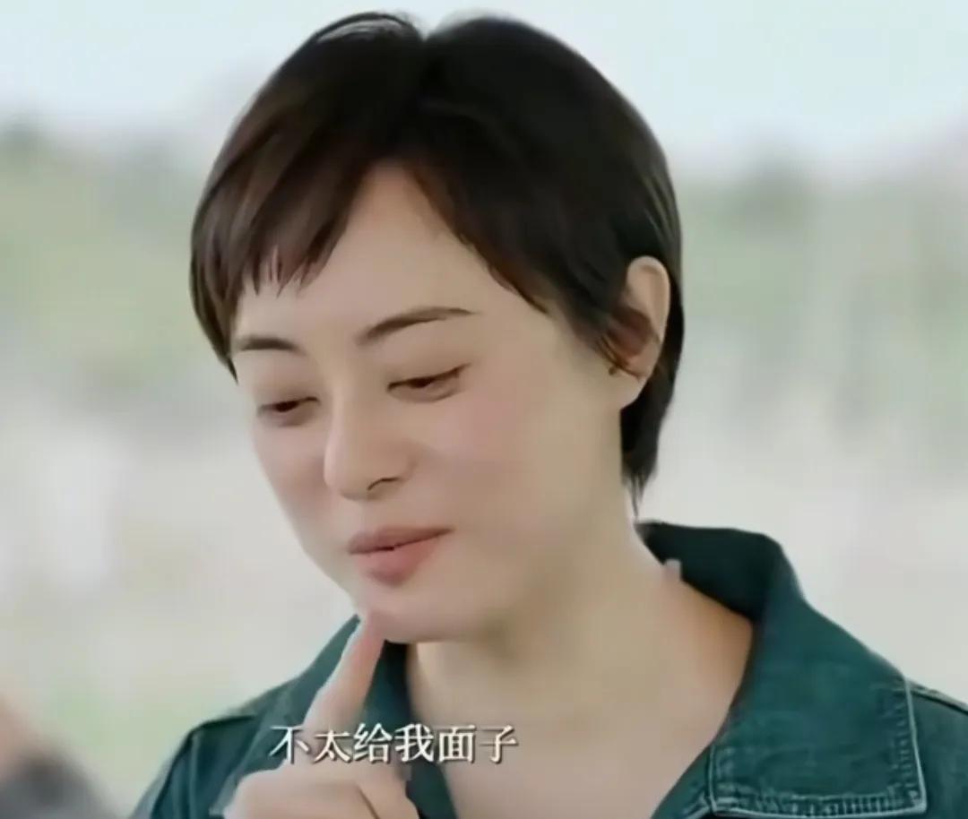 孙俪说女儿经常当着她的面说实话，有时候甚至都不给她面子，邓超就会阻止女儿说实话