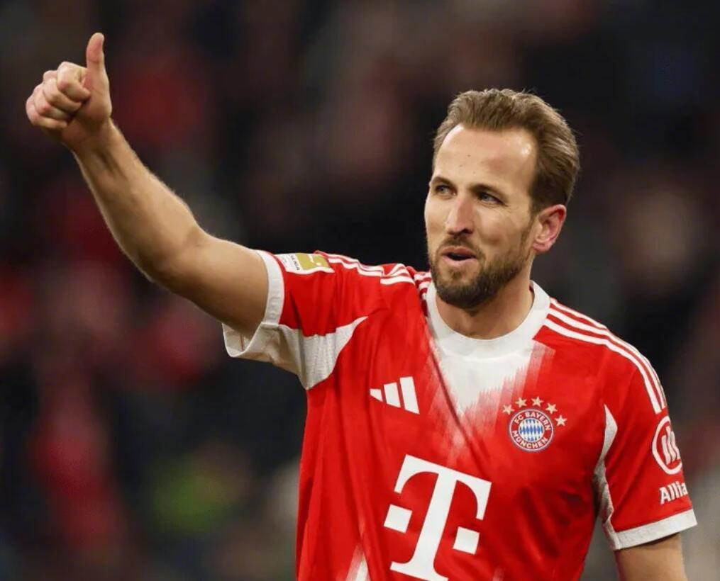 欧洲转会新闻！★叫你想三想四的！切尔西主帅罗塞尼尔公开批评了两名最近口无遮拦