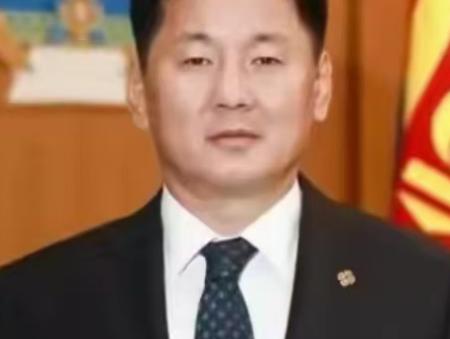 如果蒙古国也加入北约，那么蒙古国会不会成为第二个乌克兰？就这么说吧，要是蒙古国上