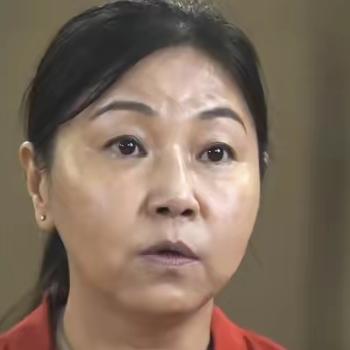 周领队聊起陈芋汐，那叫一个疼爱！简直把她当亲闺女护着～对这徒弟评价超高，眼里几