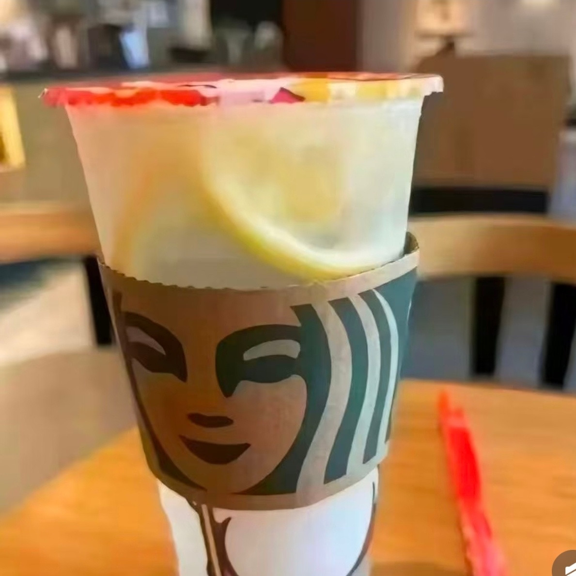 什么年上年下的我已经不需要了我需要年假