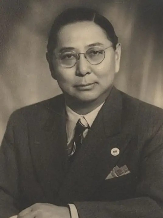南京解放前夕，孙中山之子孙科对中山陵园的护卫们说：“毛泽东、周恩来对总理先生很尊