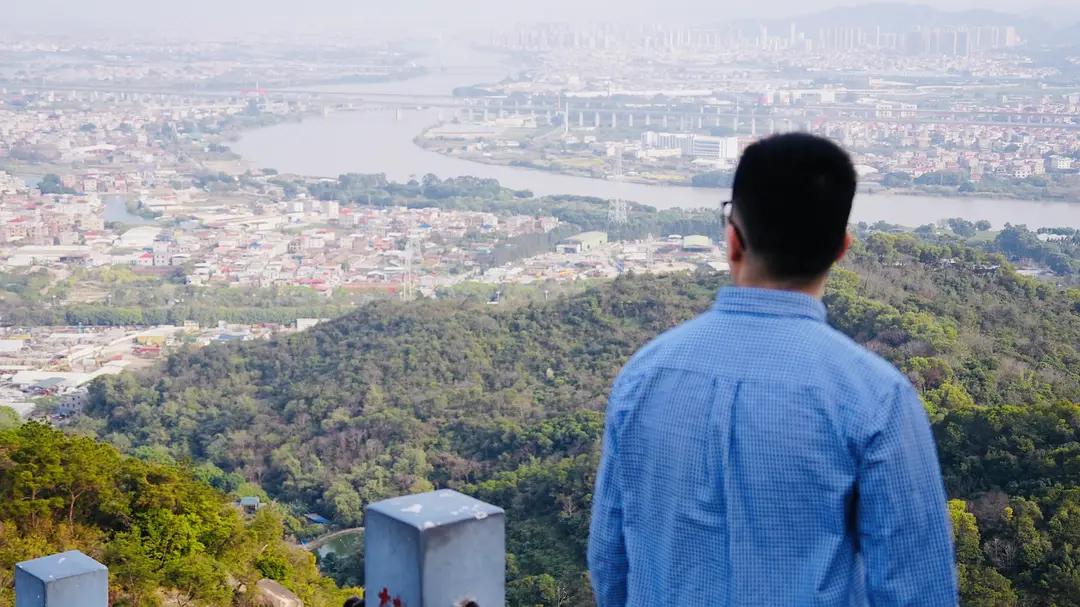 男人觉醒的7大标志：1、知道存钱的好处；2、好色却不贪色；3、