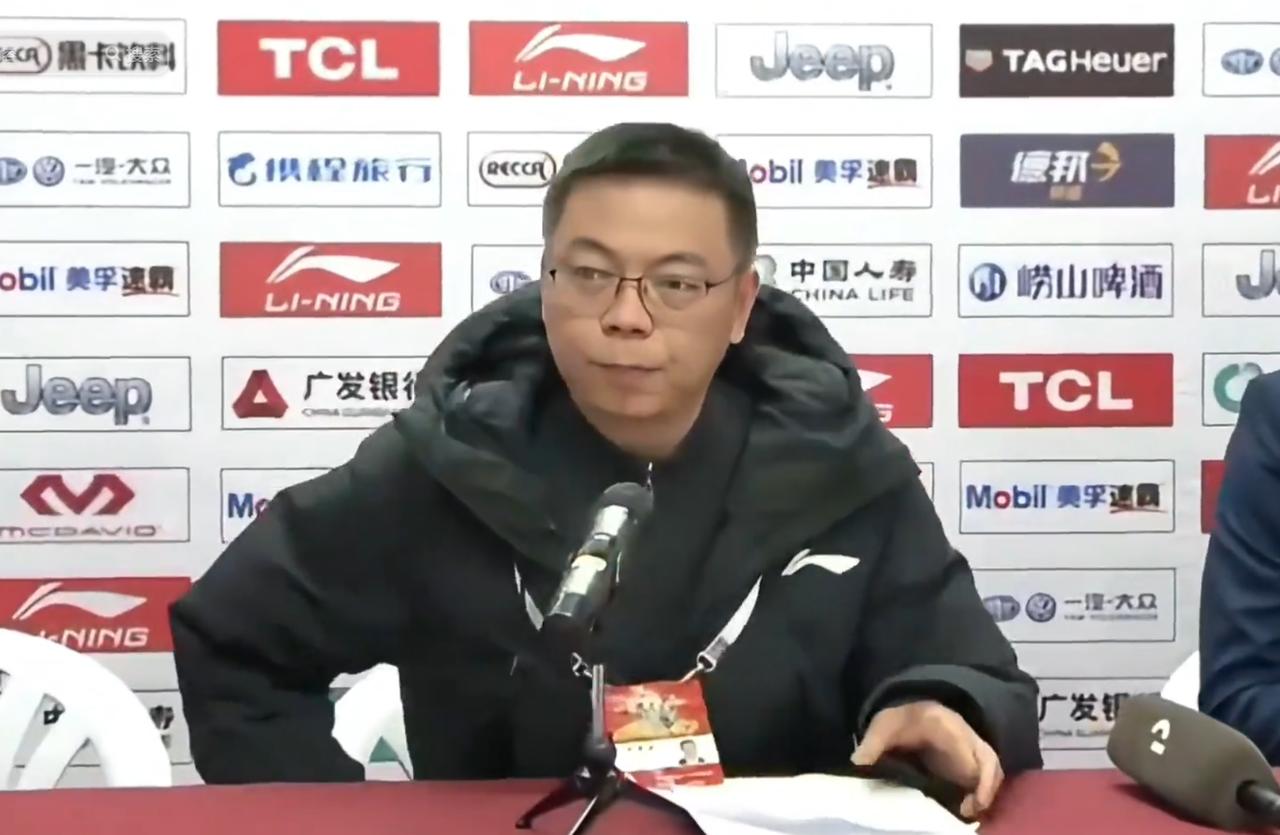 广东男篮新任总经理确定！今天上午，有广东体育媒体人曝出，广东男篮新任总经理人