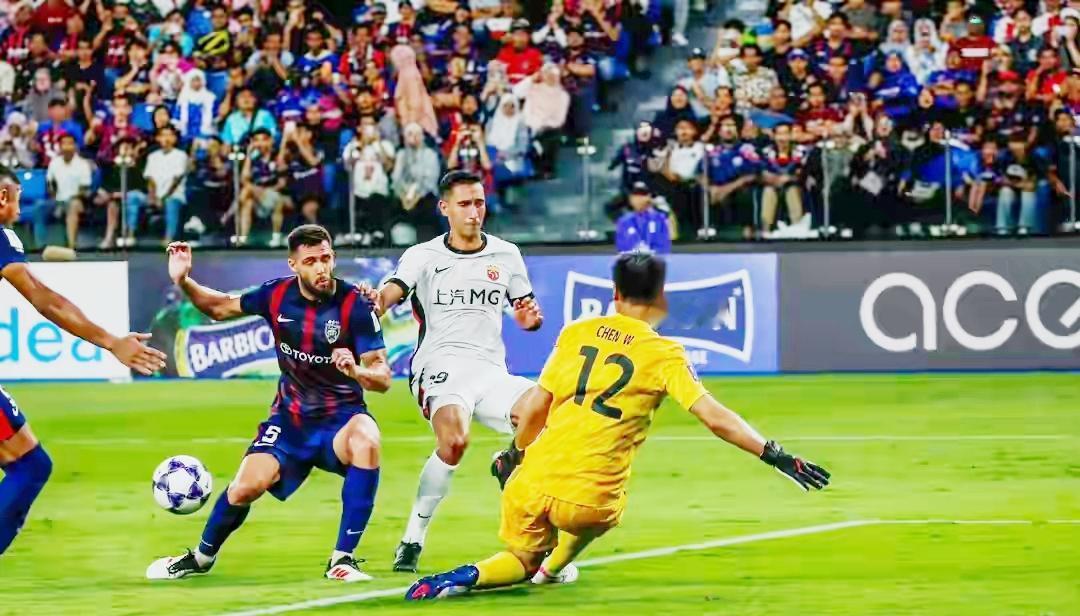 中超big3继续亚冠垫底！韩国人都知道替中国足球感到羞耻！随着上海申花0-1不