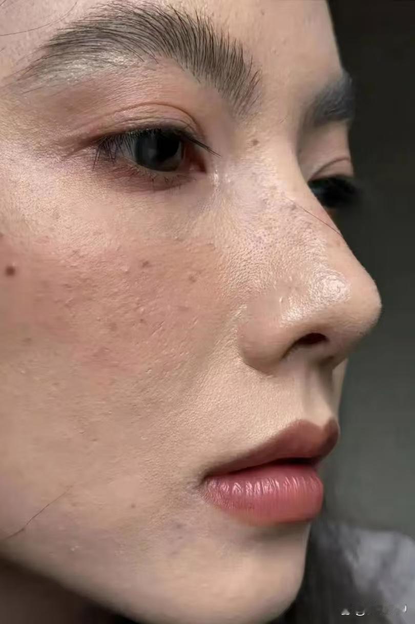 张柏芝素颜高清照。