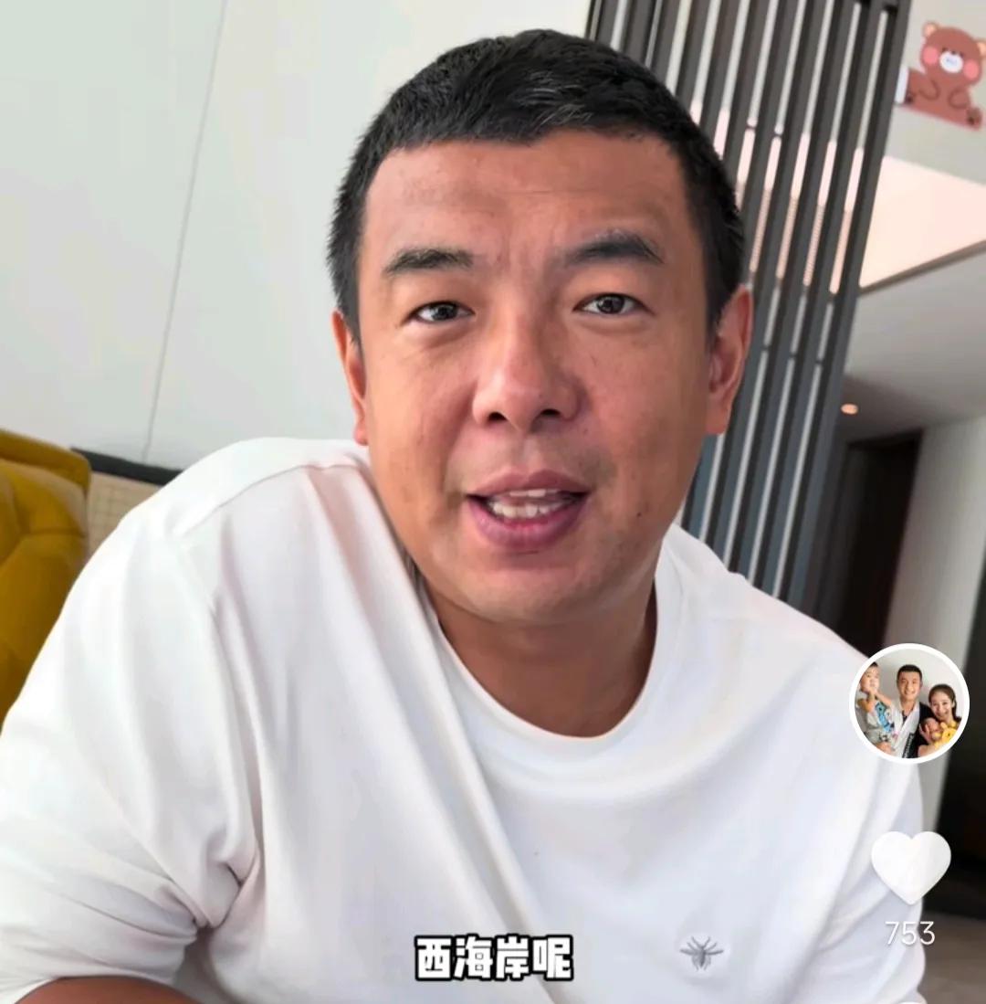 前国脚徐亮表示，青岛西海岸选择郑智当主教练，其实是个非常明智的选择。因为他认为