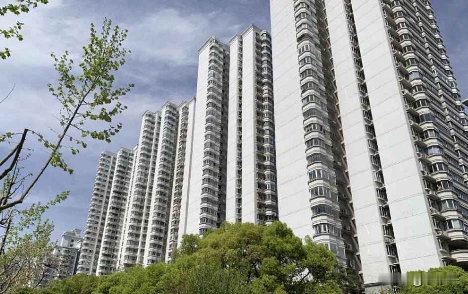 卖掉3.1万套！楼市拐点，这一次真的来了？深圳二手住宅月成交冲破3.1万套，创