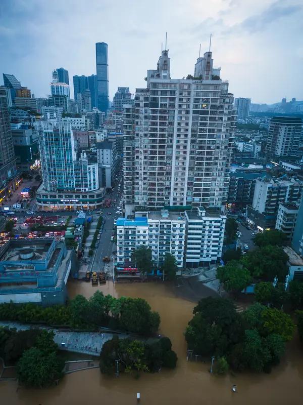 太痛心了！7月6日晚南宁防汛救灾新闻发布会通报，这次洪涝灾害太严重了。当天上午，