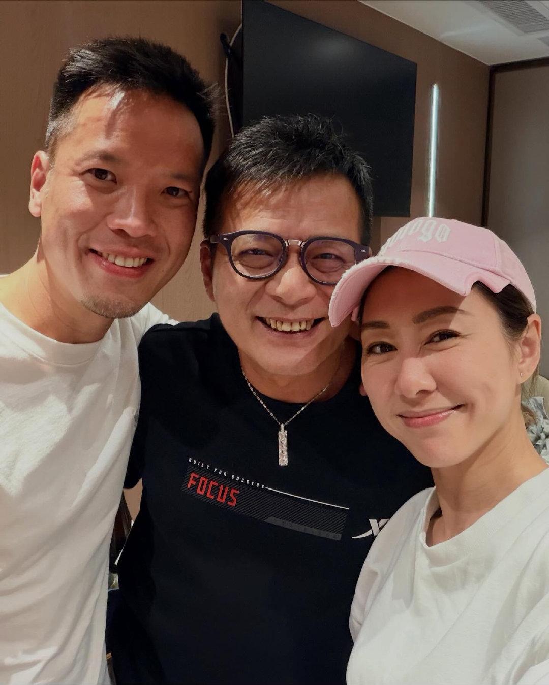 TVB视后胡定欣带着外科医生老公陈健华和一帮圈内好友聚餐，在场的其他明星有黄日华