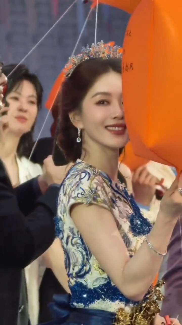 微微一笑蝴蝶为你倾倒