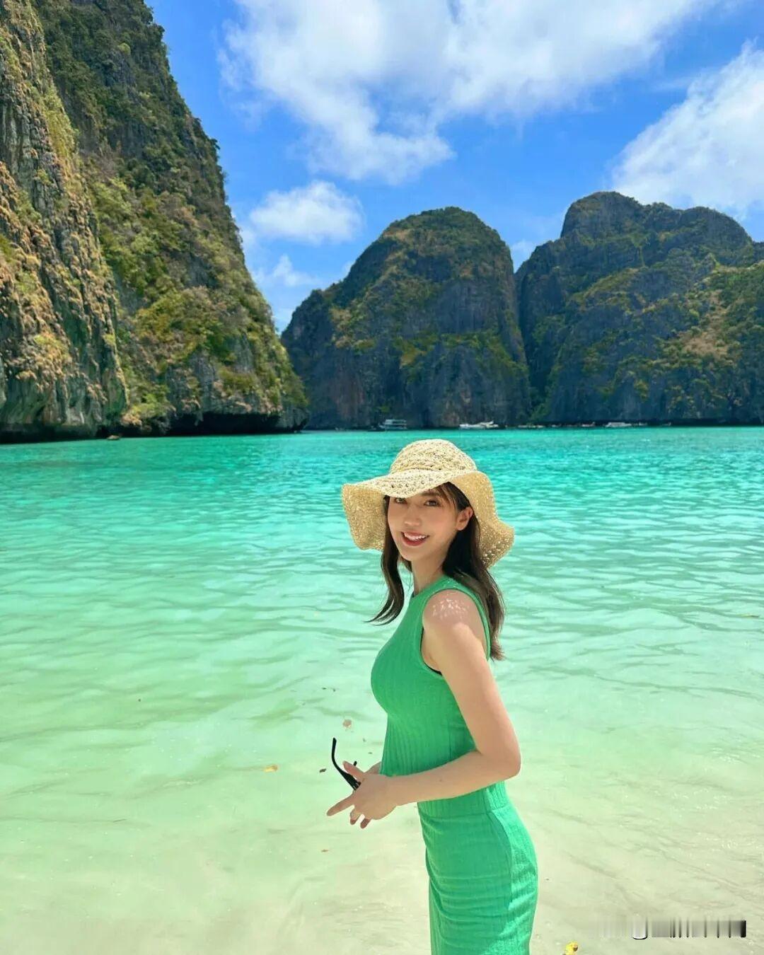 岛国“高圆圆”？！这身材，真的天赋！