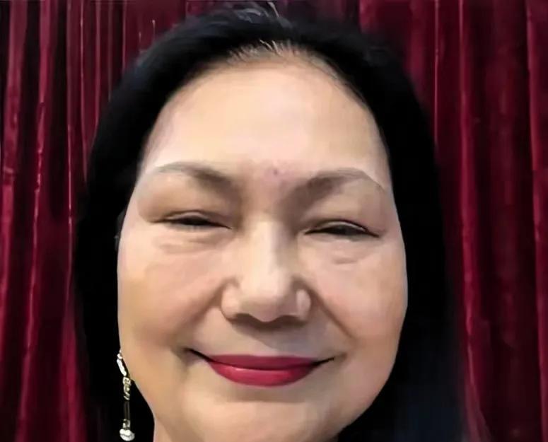我妈非要找他儿子谈？有律师都不用？最近看这事让我想明白几件事我妈非要找汪小菲面