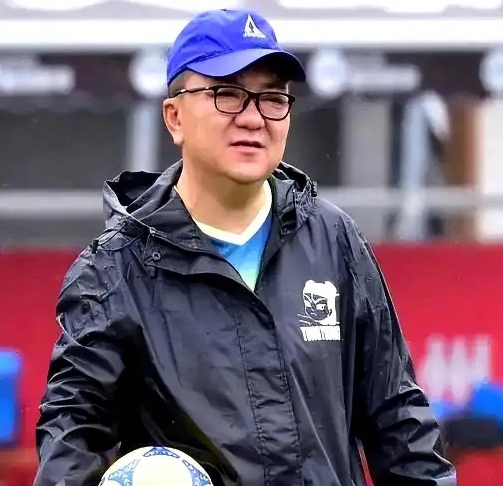克罗斯说得对，董路这下彻底难堪了西班牙1-0击败阿根廷，队史第二次捧起世