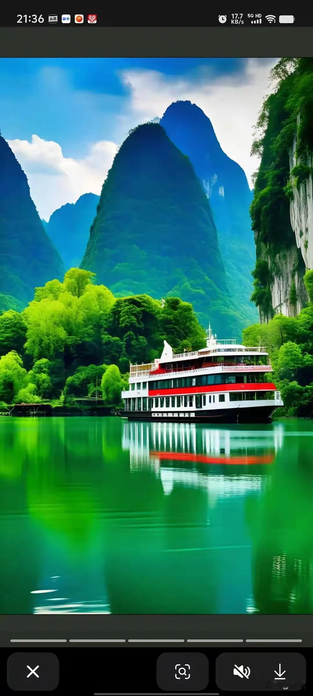 上联:凉云似锦伴山色下联:碧水如镜映天光横批:云水映辉