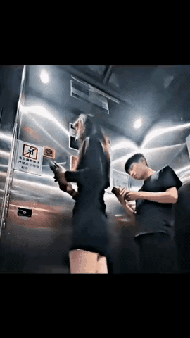 豆包，你太不正经了[大笑]