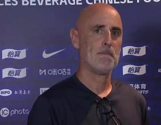 申花会答应吗？穆斯卡特在接受东体报采访时表示目标德比之战取胜！表示要对得起球迷新