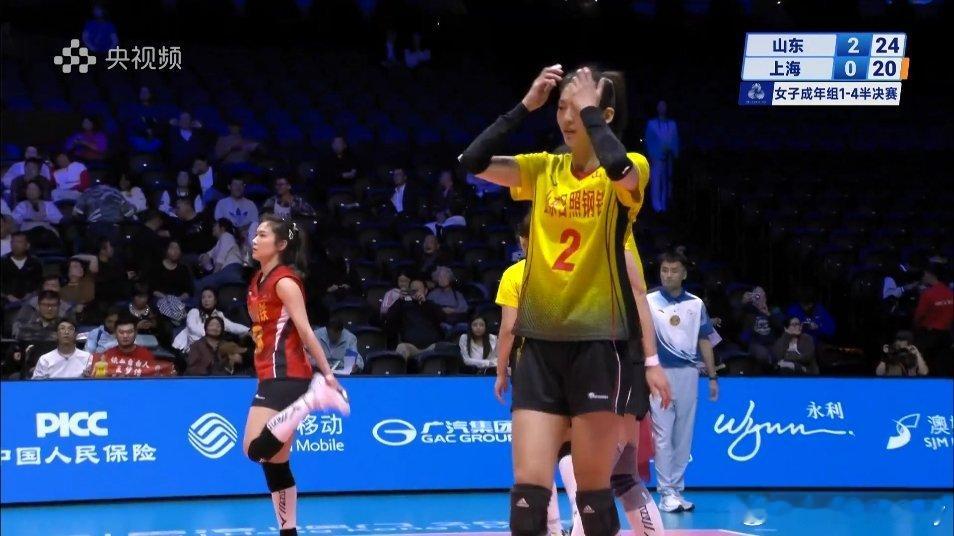上海女排大溃败，0-3（19-2523-2520-25）完败山东，山东女排再