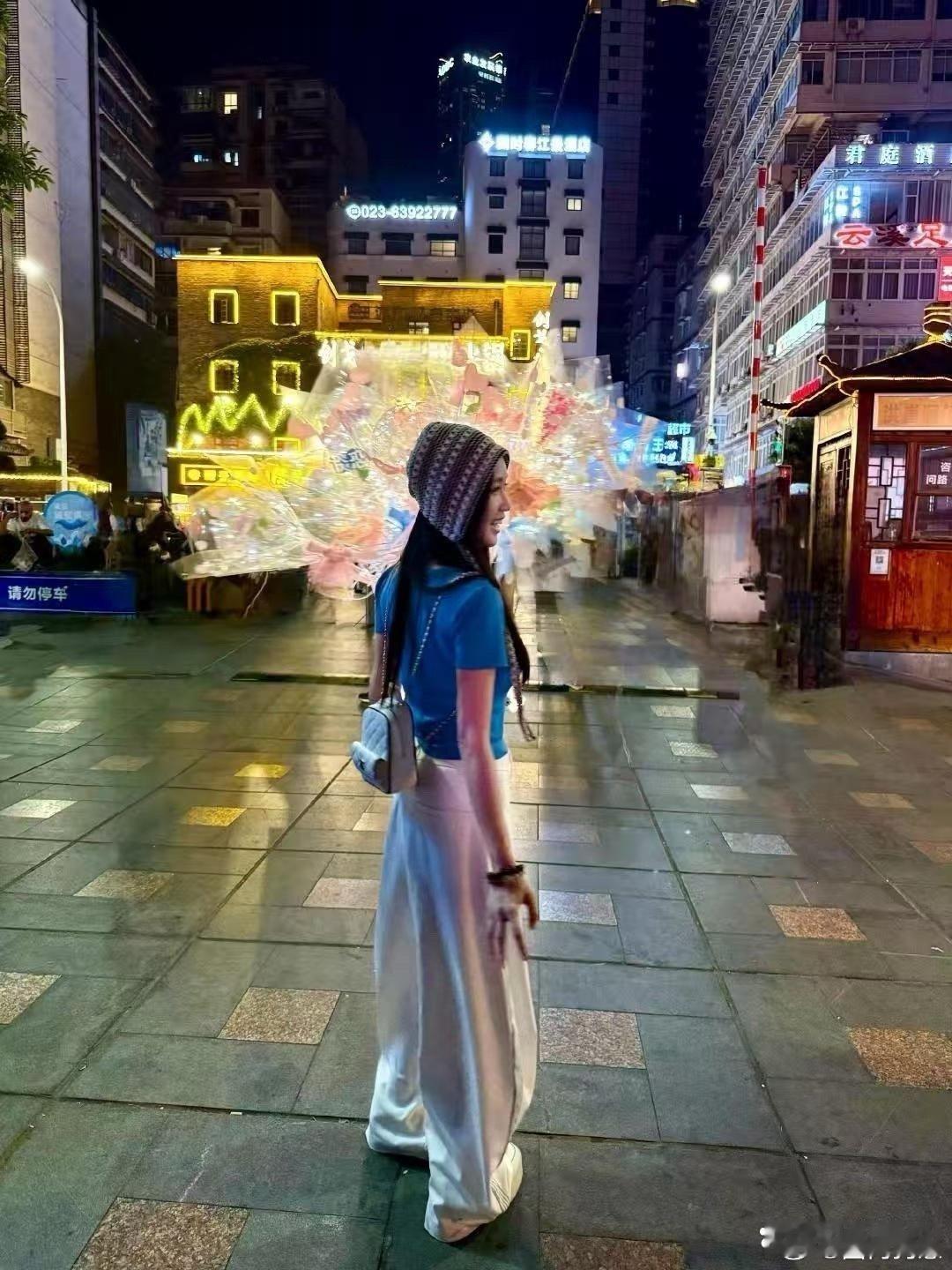 陈乔恩的颜值也太能打了！状态好到像开了自带滤镜，精致又耐看，完全看不出岁月痕迹～