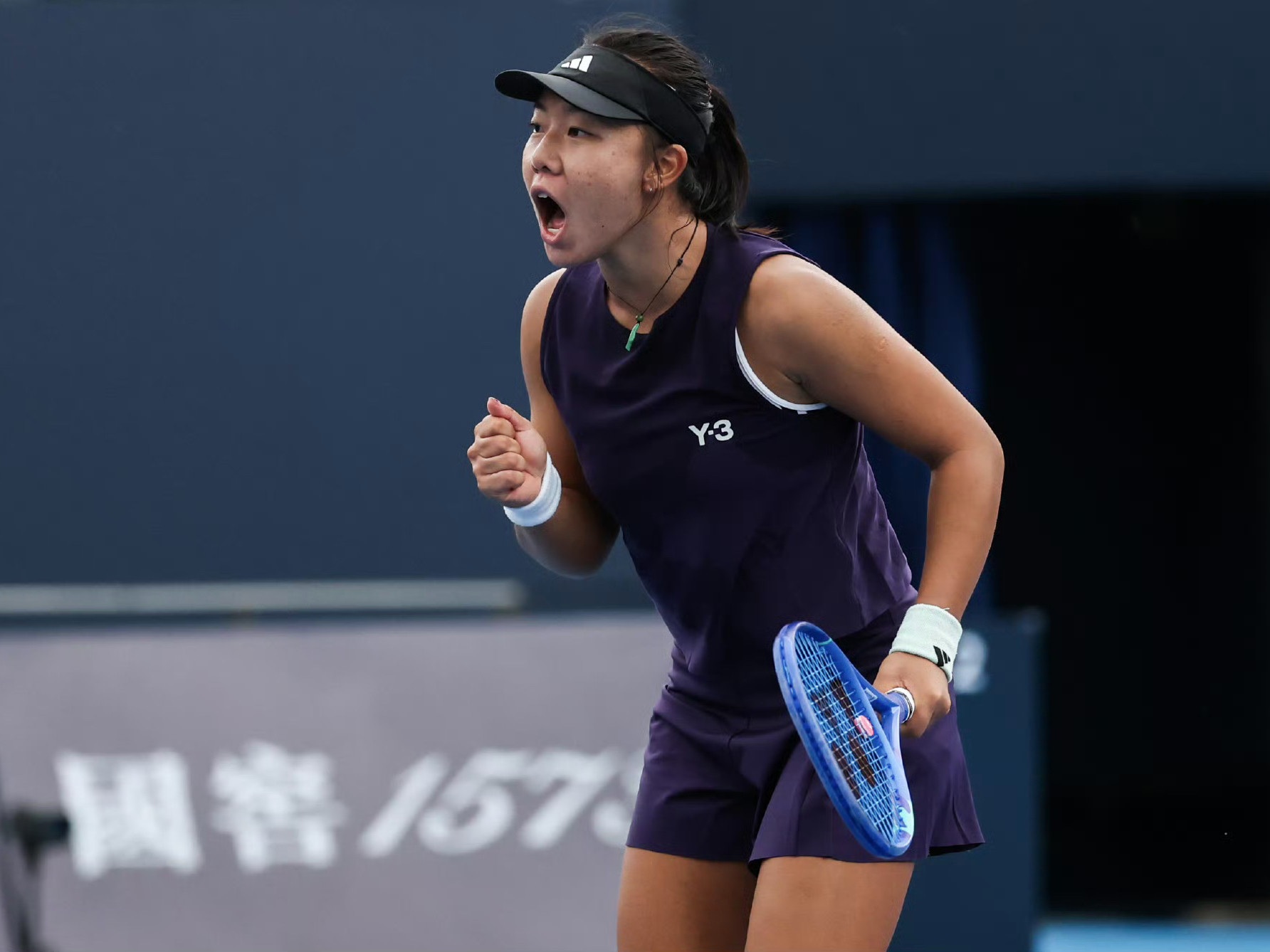 中网资格赛6张女单外卡全给了中国姑娘。2026中网资格赛9月28、29日两天开打，女单6张外卡分别给