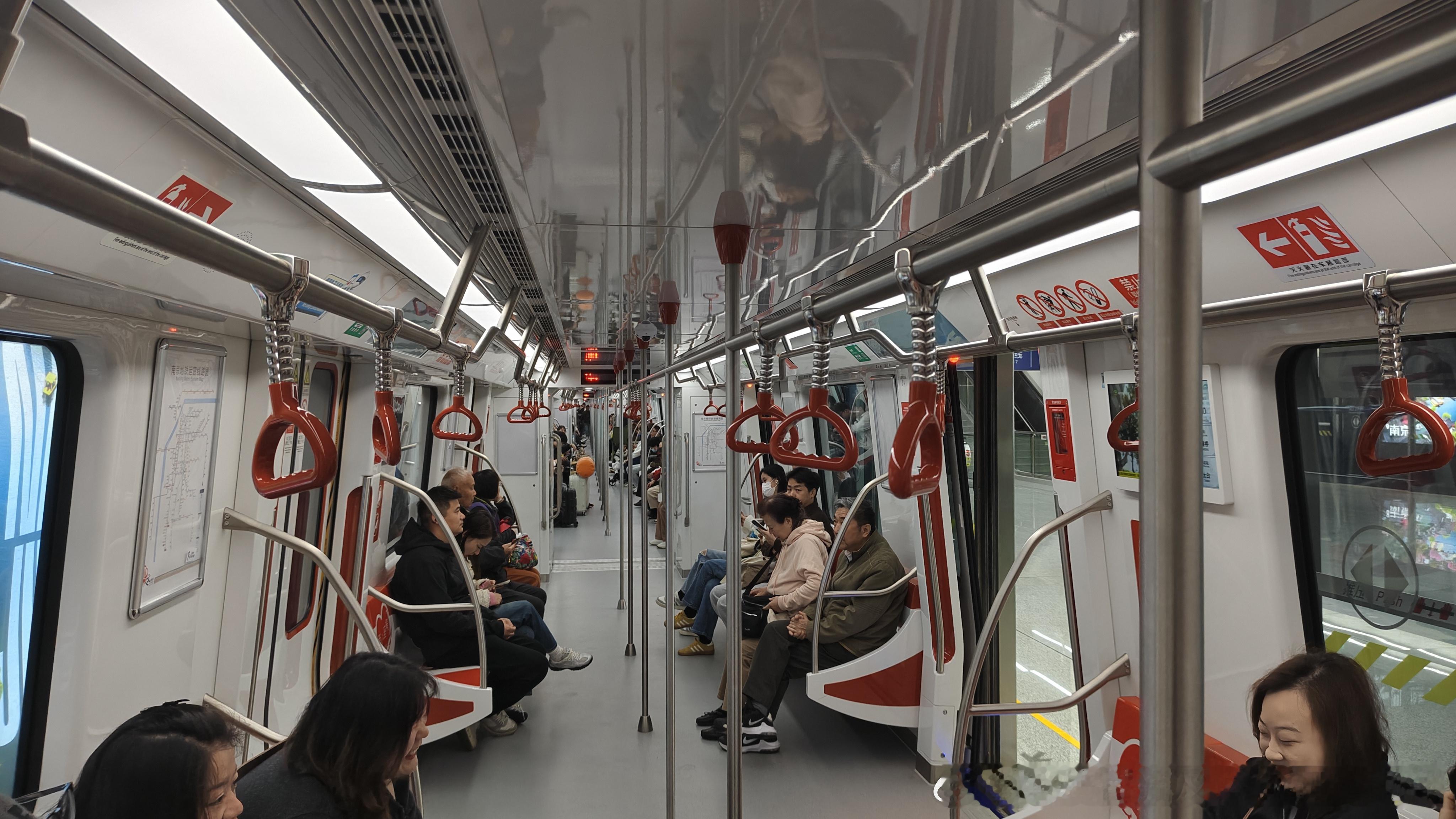 南京地铁网友分享：2026-04-29（周三）10:30南京地铁S2线（宁