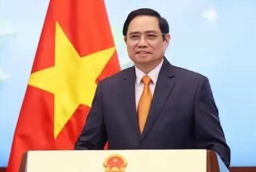 越南现在是有钱花不出去，本来想要买高端的飞机，结果中美俄三国飞机他都不想买。