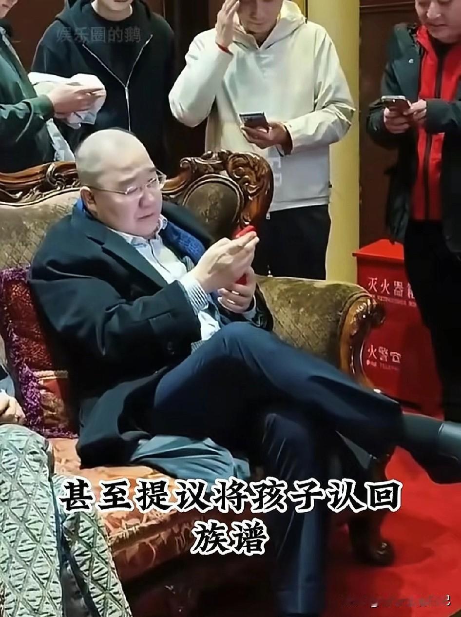 英达为什么放下身段，向巴图示好?他的真实目的，大家没有猜对！以英达的家世背景，