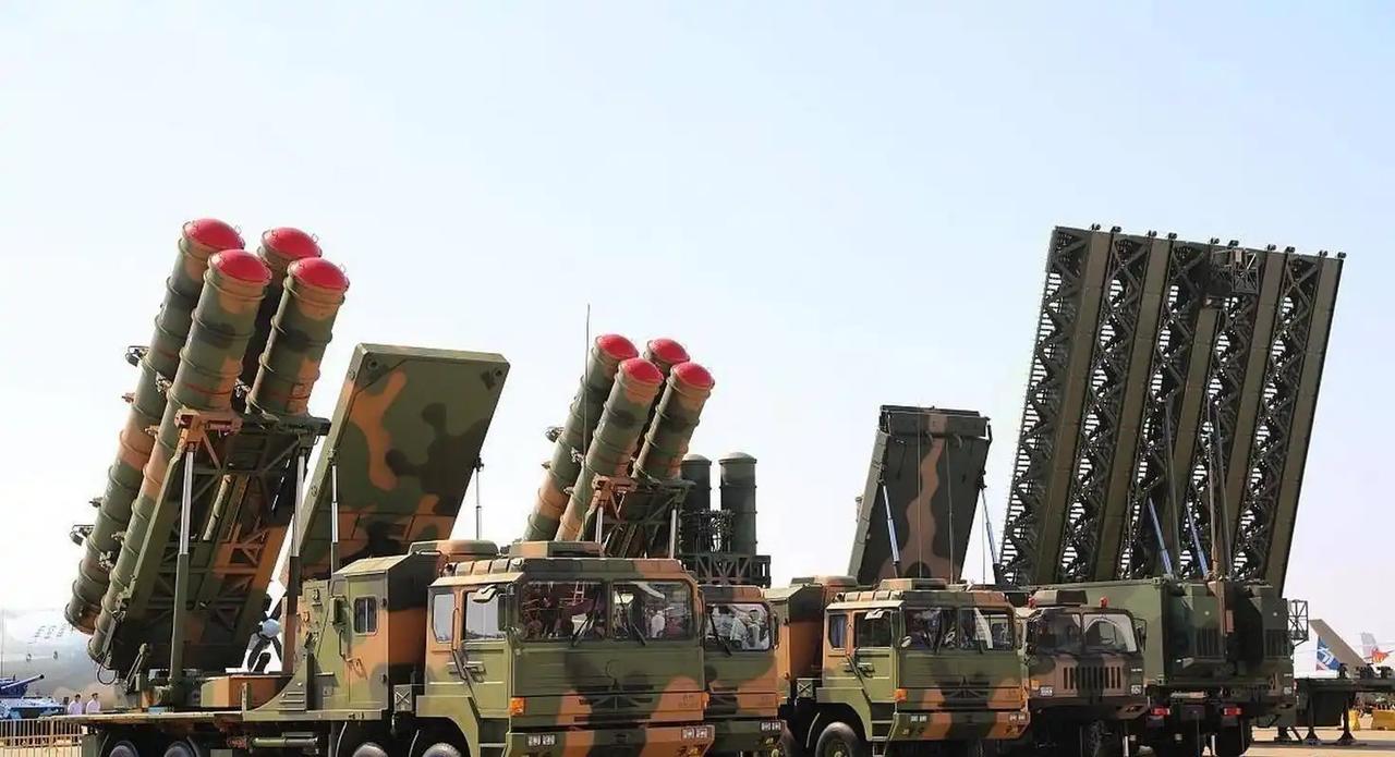 伊朗最强的“红旗-9”，一天击落F-35，一天被以军摧毁，可惜根本不存在。全