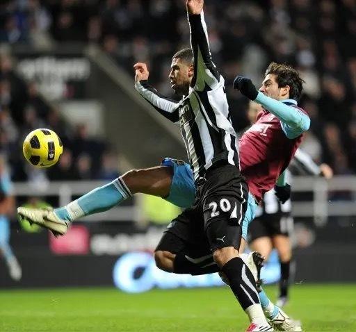 周六赛事推荐英超：西汉姆联vs桑德兰诱盘逻辑：西汉姆刚刚赢了热刺，热度很