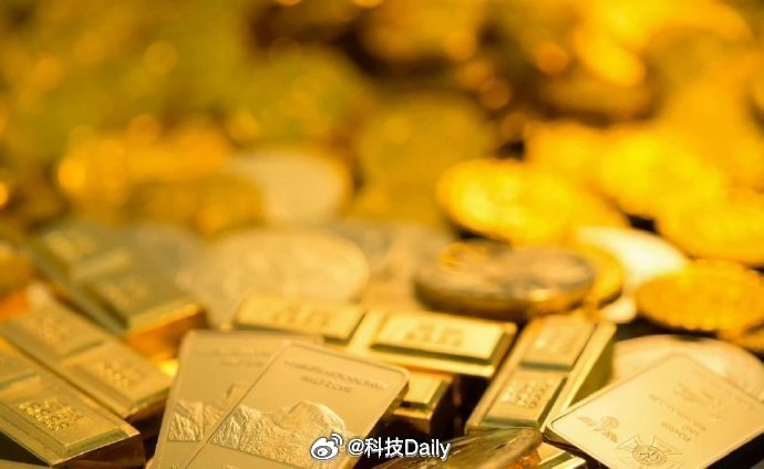 现货黄金向下跌破3200美元主要是真买不起，也就不怕降了。金价太贵，普通人根本