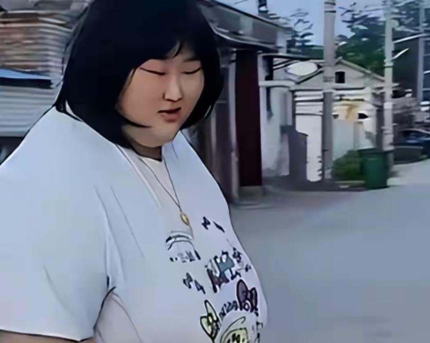 大衣哥女儿朱雪梅婚后生活曝光！不上班不操心，身材依旧圆润娱乐