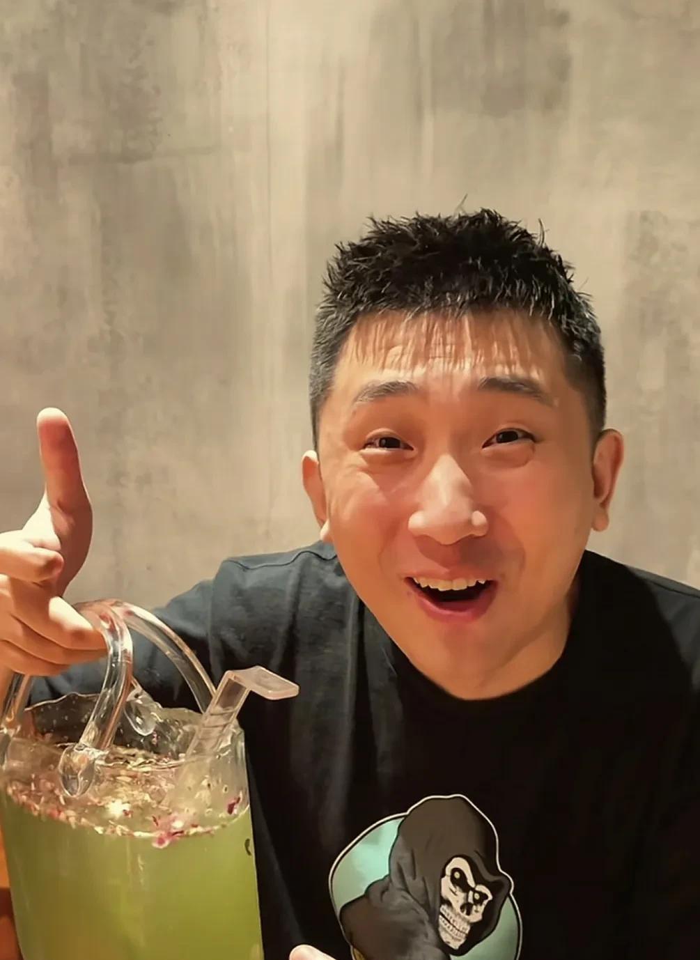 难道是没跟郭德纲商量，自己因为受刺激了，所以愤而公开真相？如果是这样，那尚九熙