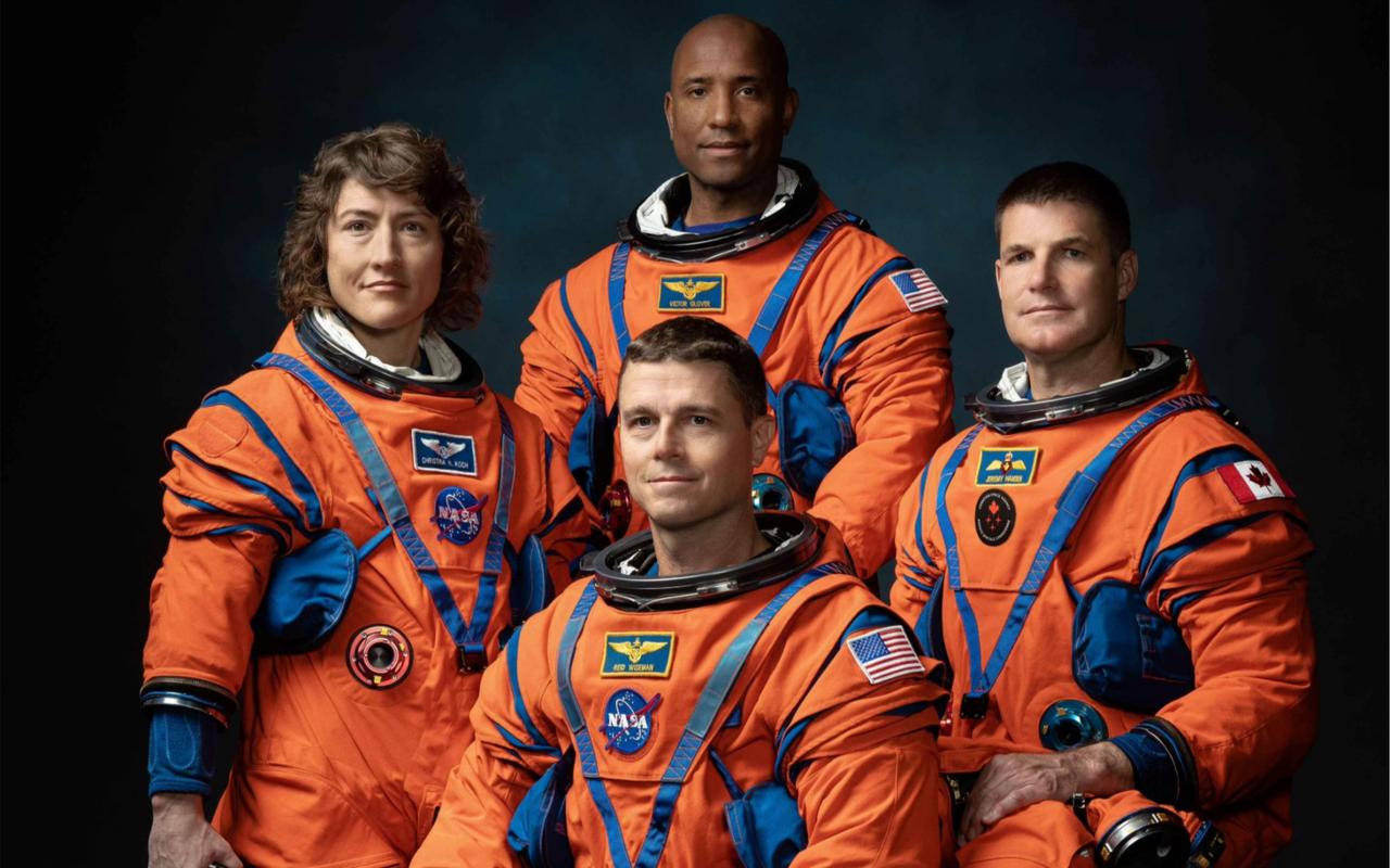 终于看懂了，原来，阿尔忒弥斯纯粹是为了向中国人证明上一次登月是真的。现在，中国