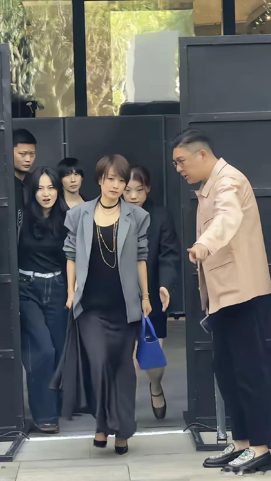 马伊琍估计很难再婚了原因很简单，不是没人追她了，也不是她受伤太深，而是现在的