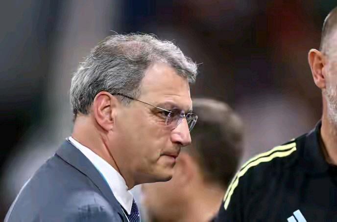 🇮🇹换教练没有用高层都是一帮🐷脑子尤其是这个货不换它尤文没戏贴子