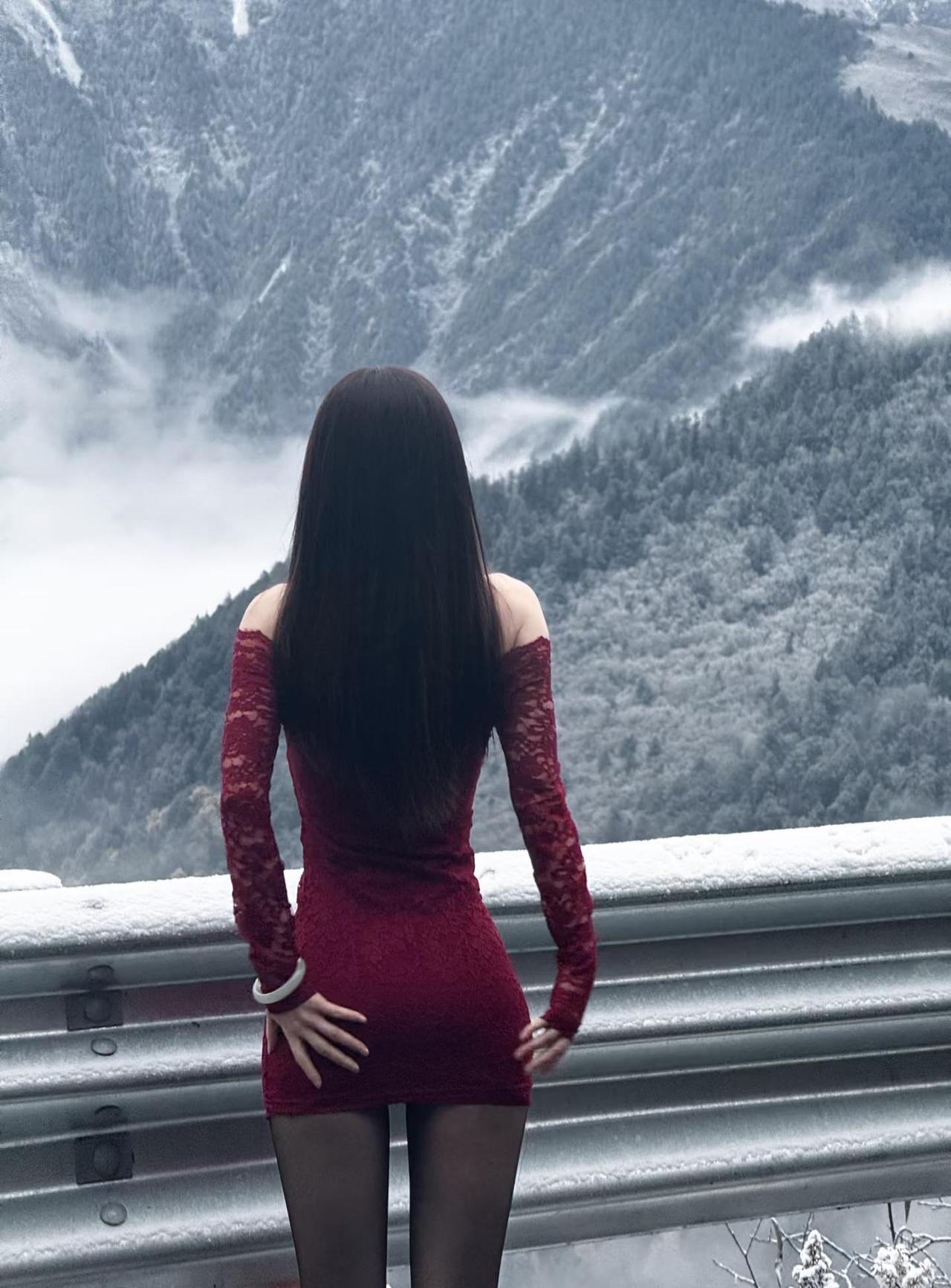 理小路-川西自驾游我们和风景都在路上11.13日，理小路，早上4:30起床