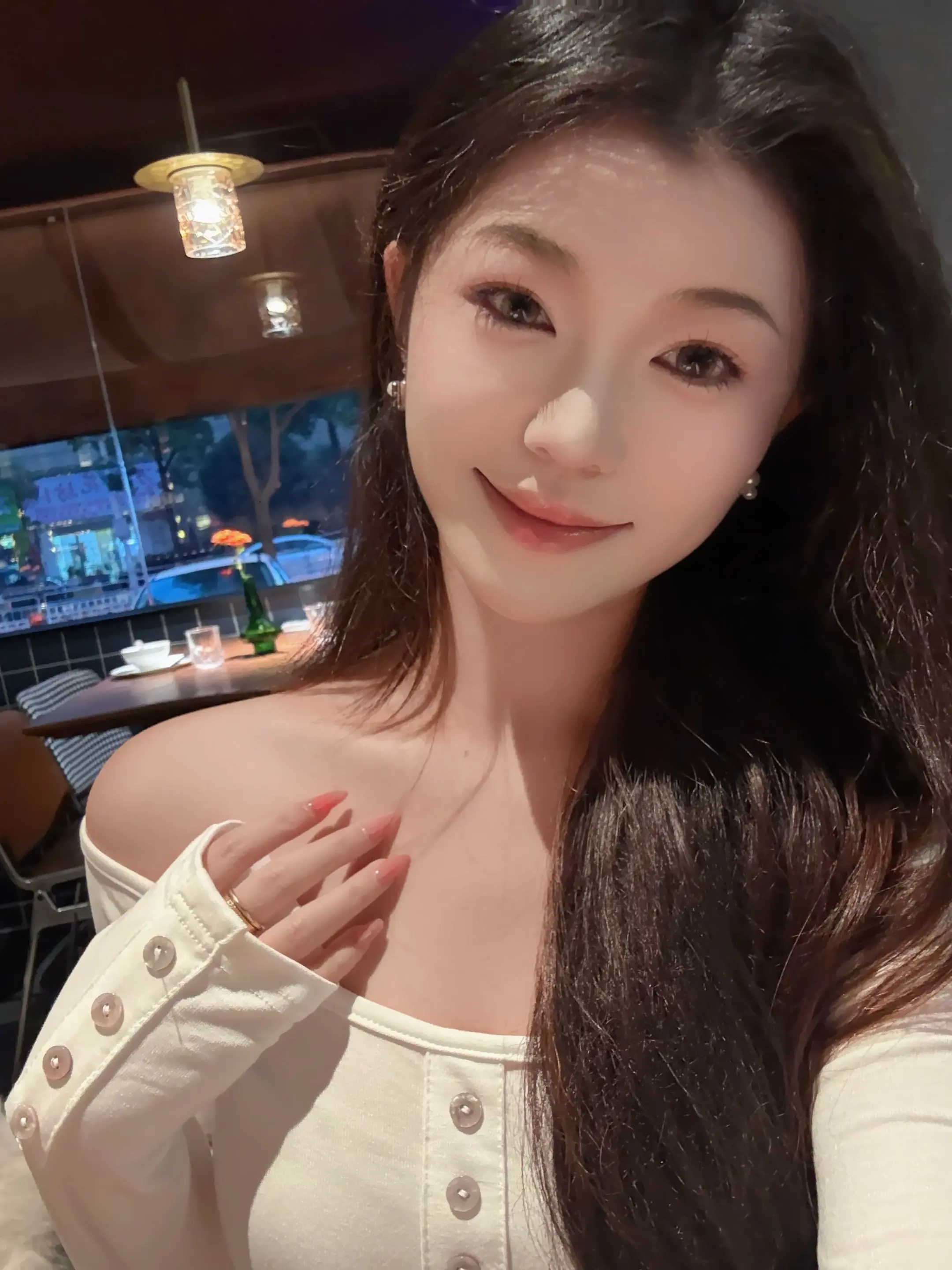 闹呢 我不比她们会报备