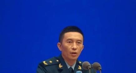 九三阅兵即将举行，可令人意外的是，国务院官宣了一个前所未有的消息，不是说装备，也