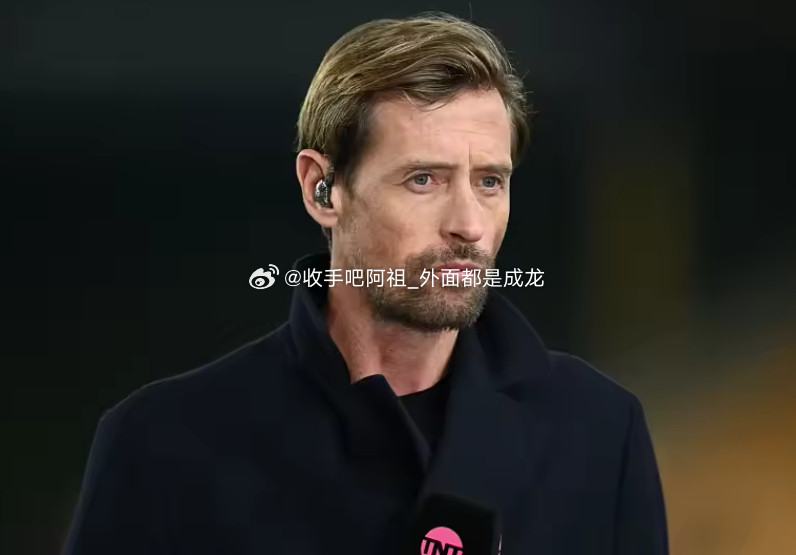 前英格兰国脚克劳奇在接受PaddyPower的采访时盛赞了凯恩当前的状态，他认为