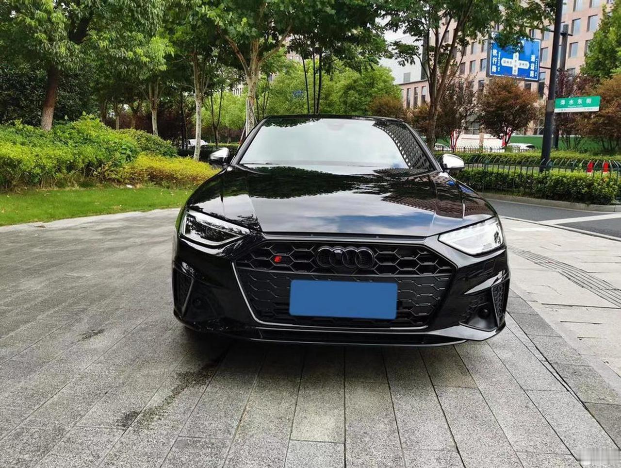 奥迪S42021款3.0T裸车价：46.88万元 油耗：20.3L/10