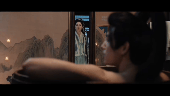 陈飞宇身材陈飞宇白日提灯沐浴戏段胥身上的伤疤不是装饰，是勋章也是伤疤，每一道都