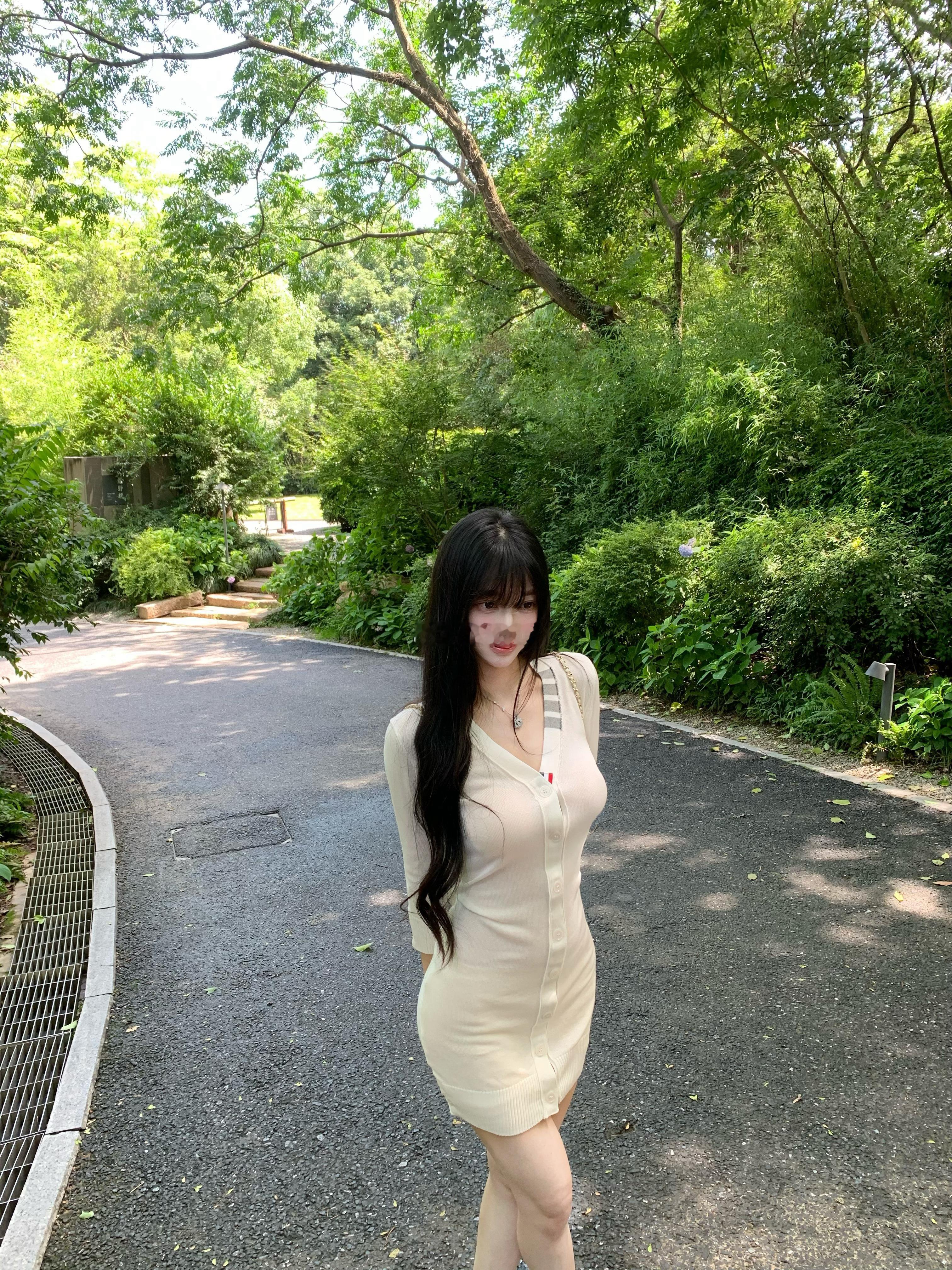 私心好爱的美女感​​​