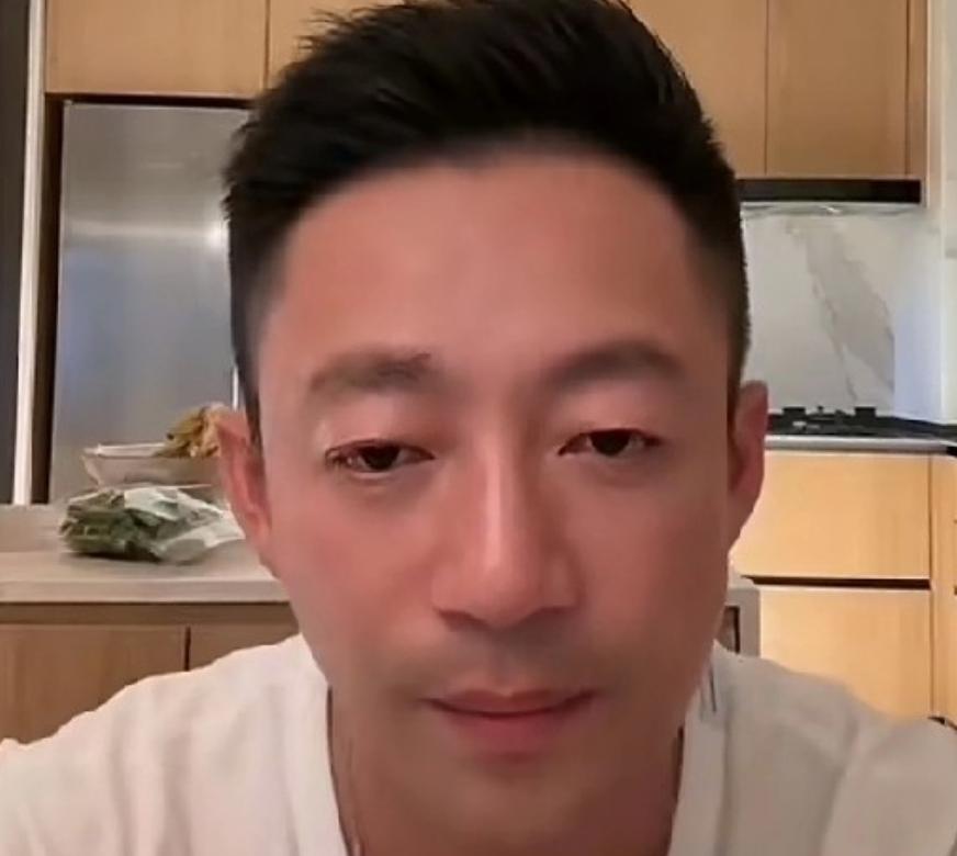 汪小菲要公布真相?昨晚汪小菲直播时说自己很压抑,他的事牵扯到的不是普通的社