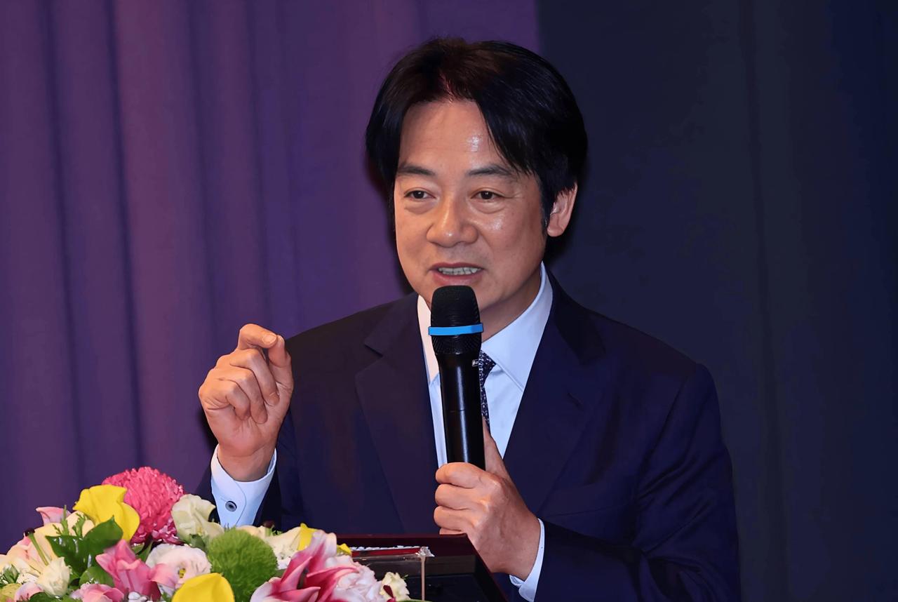 失算了！赖清德以为不点头就建不成桥，却发现大陆已修到家门口......8月23日