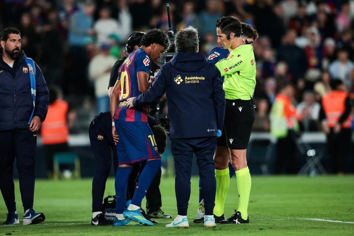 亚马尔赛季报销巴萨突遭重创！2亿天才亚马尔或赛季报销，世界杯出战存疑，距开幕仅剩
