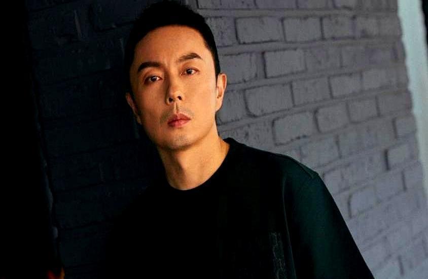 吴京七个亿的大饼，谢苗和王宝强竟然都没接。电话打了三个小时，就为求谢苗出山，和