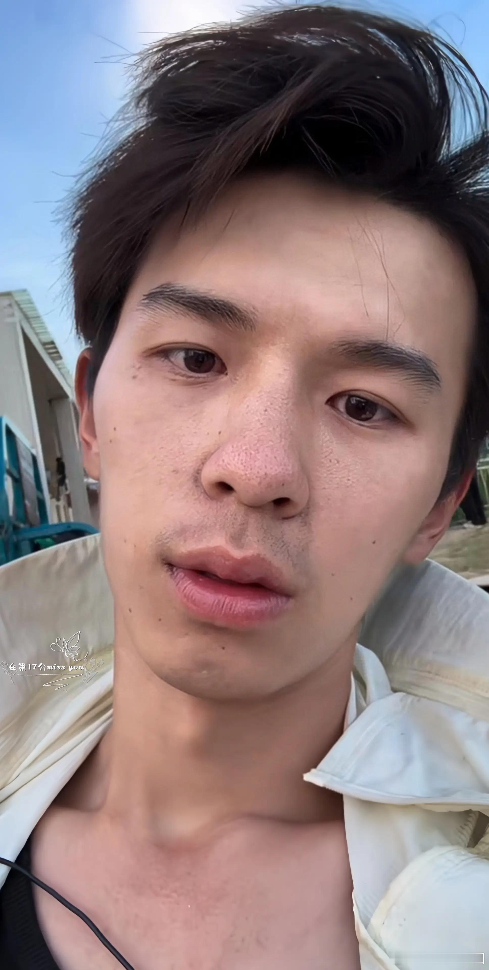 在没有美颜和滤镜的世界里，我们用真实的自己面对生活的每一个挑战。十个勤天，见证我